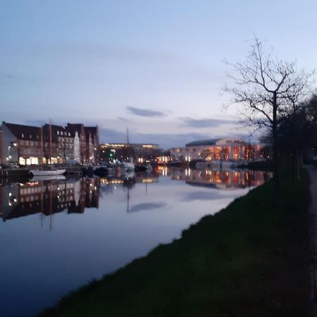 Likedeeler Am Stadthafen Lübeck Kültér fotó